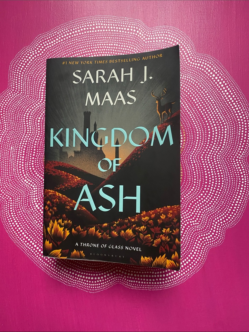 Sarah J. Maas "Kingdom of Ash" Paperback - Throne of Glass final book